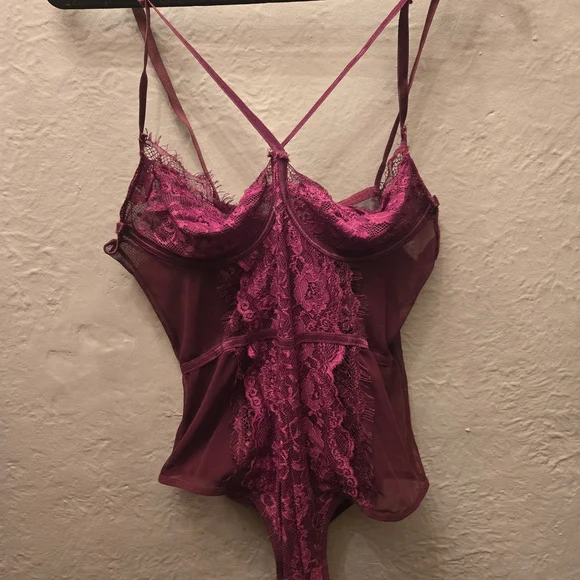 Burgundy Lace Strappy Bodysuit Lingerie Y2K Romantic Mesh Teddy (Size L) - Picture 4 of 10